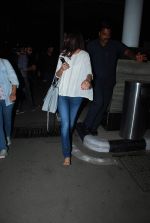 Anushka Sharma snapped as they return from Kolkata on 8th May 2015